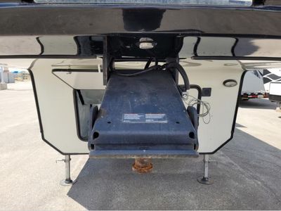 2022 Keystone RV Montana - Photo 6