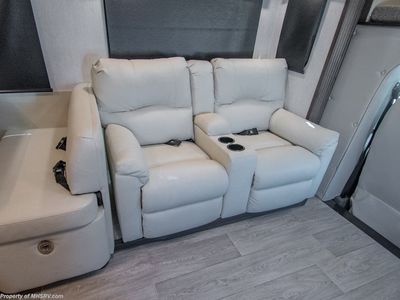 2026 Nexus Ghost - Photo 8