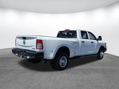 2024 Ram 3500 - Photo 4