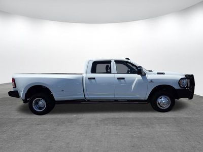 2024 Ram 3500 - Photo 3