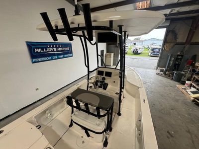 2024 Sea Born FX21 Bay LT - Photo 12