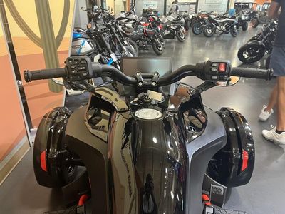 2025 Can-Am Spyder F3-S Rotax 1330 ACE - Photo 6
