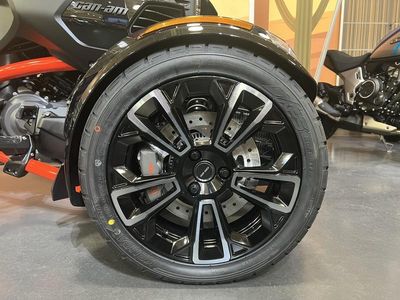 2025 Can-Am Spyder F3-S Rotax 1330 ACE - Photo 10
