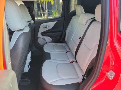 2018 Jeep Renegade — photo 16 view