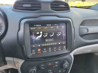 2018 Jeep Renegade — photo 21 view