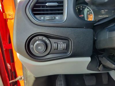 2018 Jeep Renegade — photo 26 view