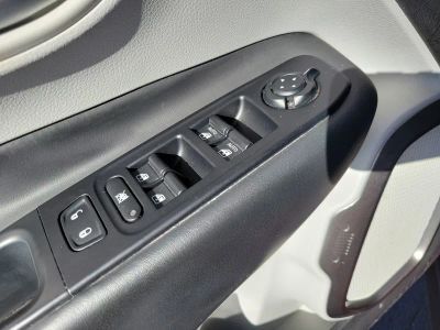 2018 Jeep Renegade — photo 17 view