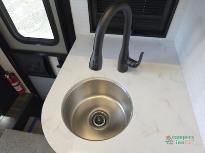 2027 Newmar Freedom Aire - Photo 46