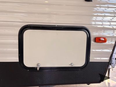 2018 Prime Time RV Avenger ATI - Photo 17