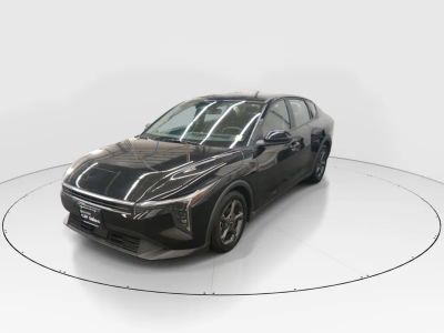 2025 Kia K4 - Photo 3