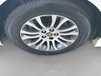 2020 Toyota Sienna — photo 35 view