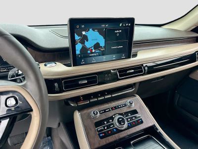 2021 Lincoln Aviator — photo 15 view