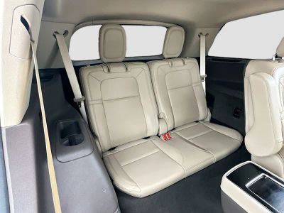 2021 Lincoln Aviator — photo 27 view