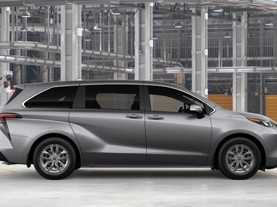 2026 Toyota Sienna — photo 12 view