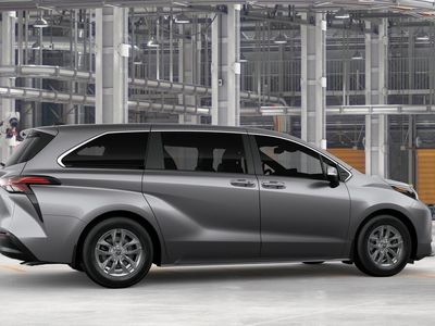 2026 Toyota Sienna — photo 11 view