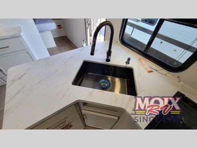 2026 Grand Design Transcend - Photo 10