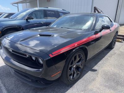 2015 Dodge Challenger - Photo 1