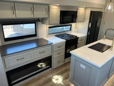 2026 Brinkley RV MODEL Z — photo 10 view