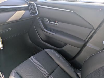 2026 Mazda CX-50 - Photo 14