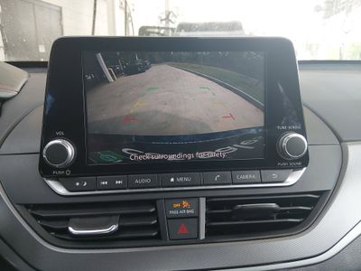 2024 Nissan Altima — photo 16 view