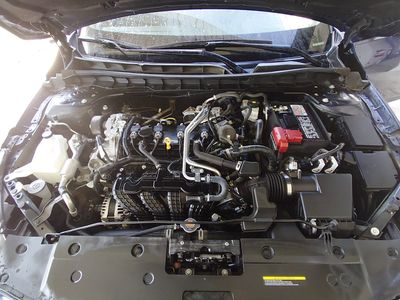 2024 Nissan Altima — photo 9 view