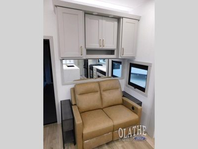 2026 Brinkley Model G - Photo 18
