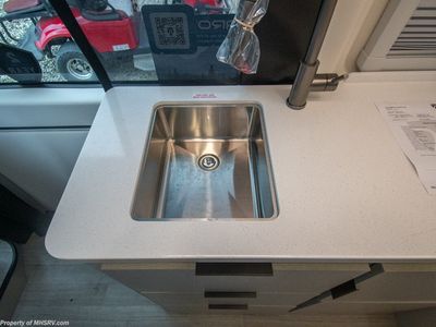 2027 Thor Motor Coach Tellaro - Photo 12