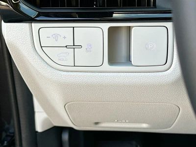 2026 Kia Sportage — photo 10 view