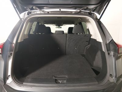2023 Nissan Rogue — photo 11 view