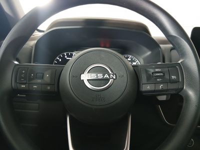 2023 Nissan Rogue — photo 12 view