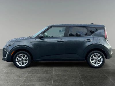 2025 Kia Soul — interior view