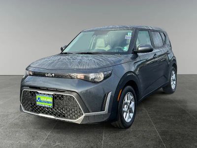 2025 Kia Soul — rear three-quarter view