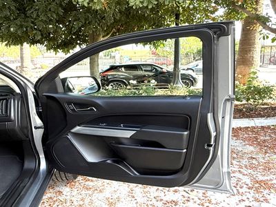 2021 Chevrolet Colorado - Photo 18