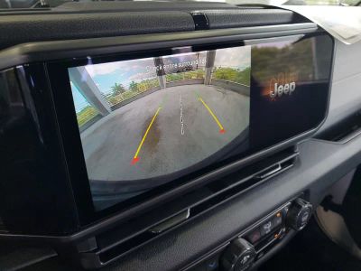 2026 Jeep Wrangler — photo 26 view