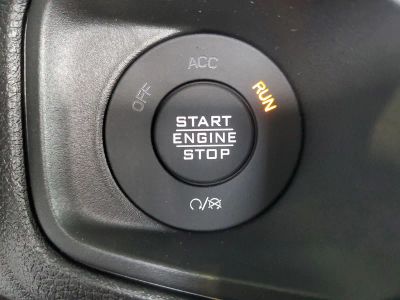 2026 Jeep Wrangler — photo 30 view
