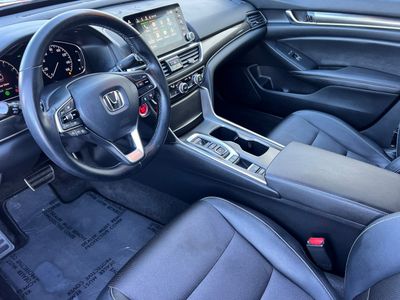 2019 Honda Accord - Photo 11