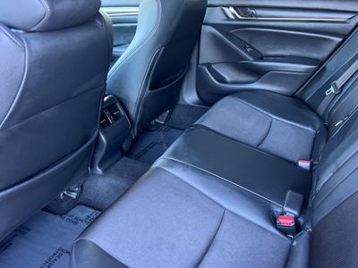 2019 Honda Accord - Photo 4