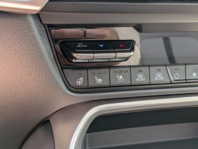 2026 Mazda CX-70 - Photo 29