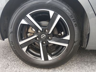 2024 Nissan Sentra — photo 10 view