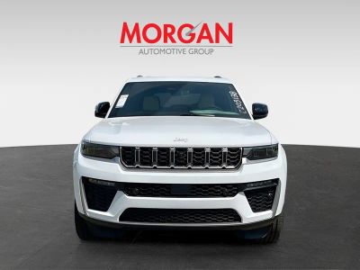 2026 Jeep Grand Cherokee — side profile view