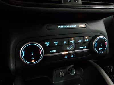 2025 Ford Escape — photo 19 view
