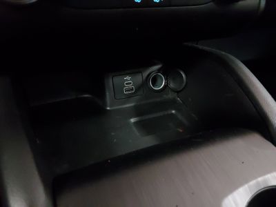 2025 Ford Escape — photo 18 view