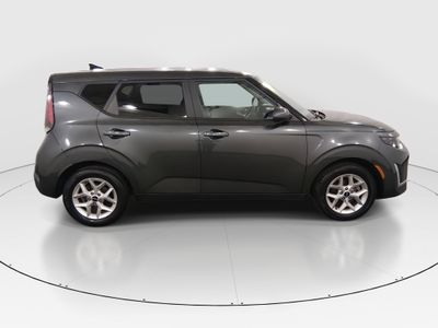 2024 Kia Soul — photo 8 view