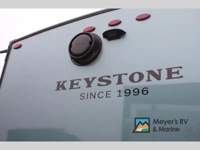 2026 Keystone RV Reign - Photo 11