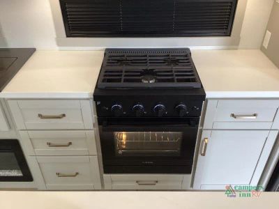 2024 Brinkley Model Z — photo 26 view