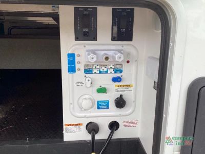 2024 Brinkley Model Z — photo 7 view