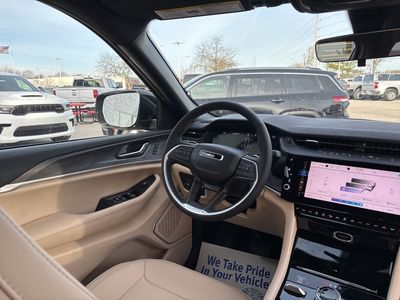 2026 Jeep Grand Cherokee — photo 48 view