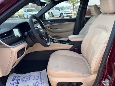 2026 Jeep Grand Cherokee — photo 58 view