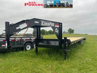 2023 CORN PRO 28+5 7K Base in Black — front three-quarter view