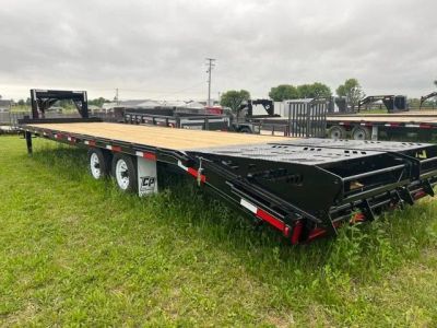 2023 CORN PRO 28+5 7K — rear three-quarter view